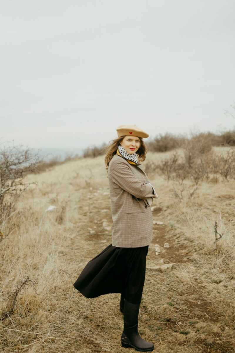 Camel Red Heart French Style Beret