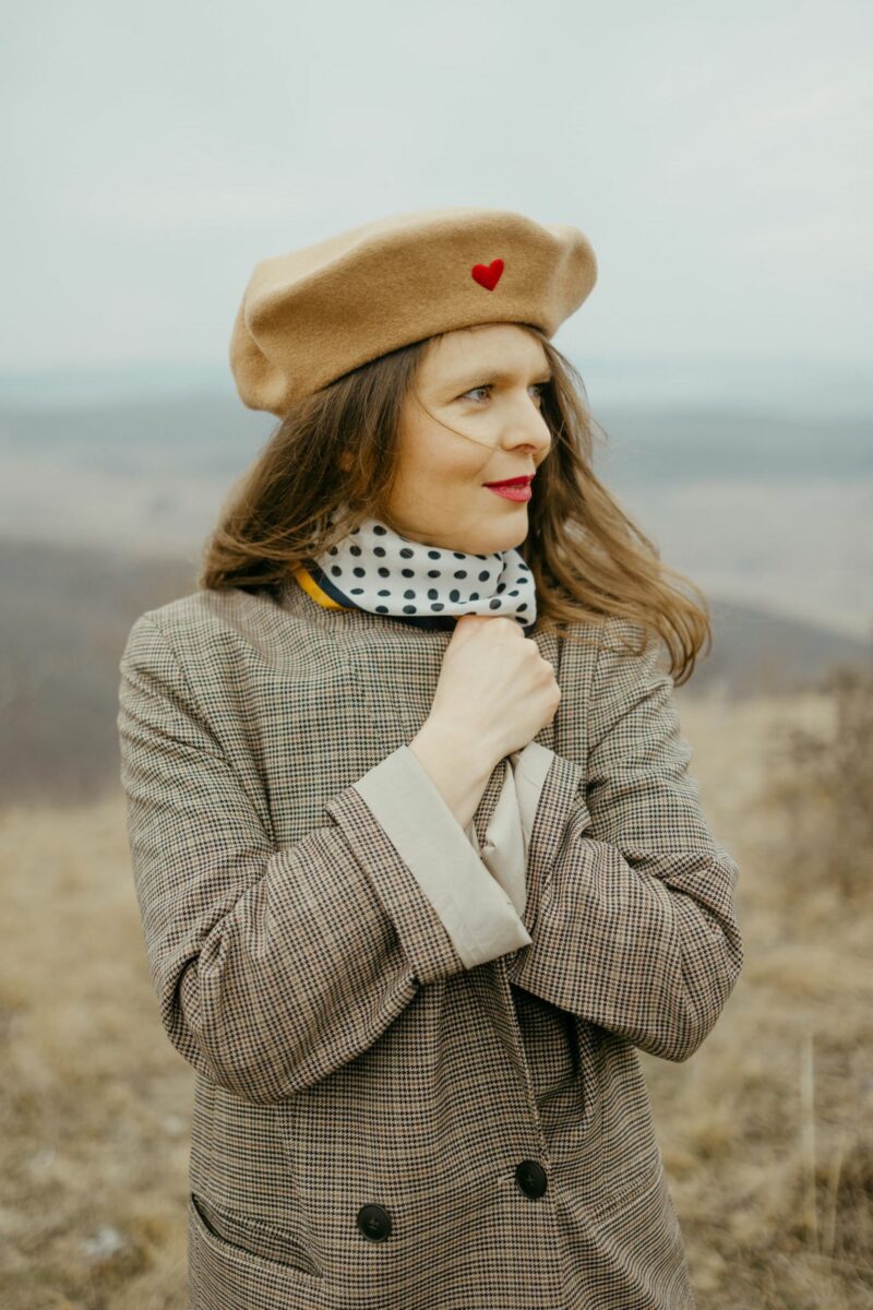 Camel Red Heart French Style Beret