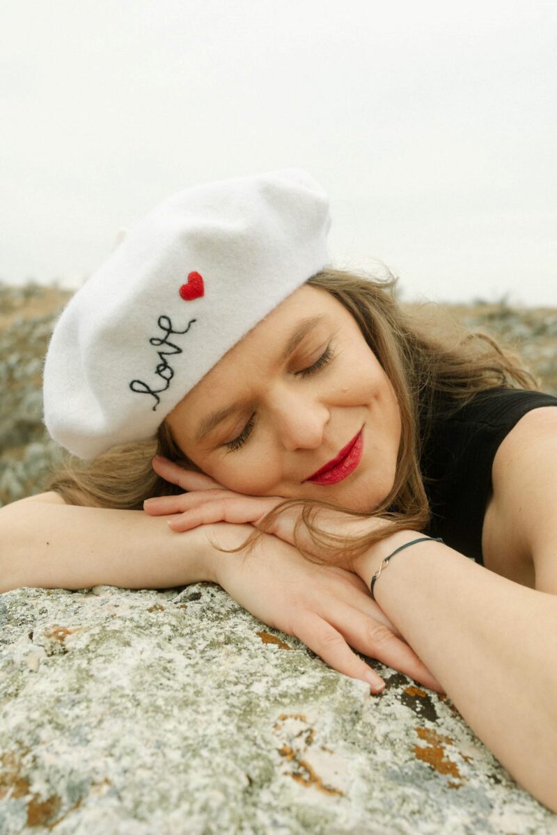 LOVE Red Heart French Style Beret