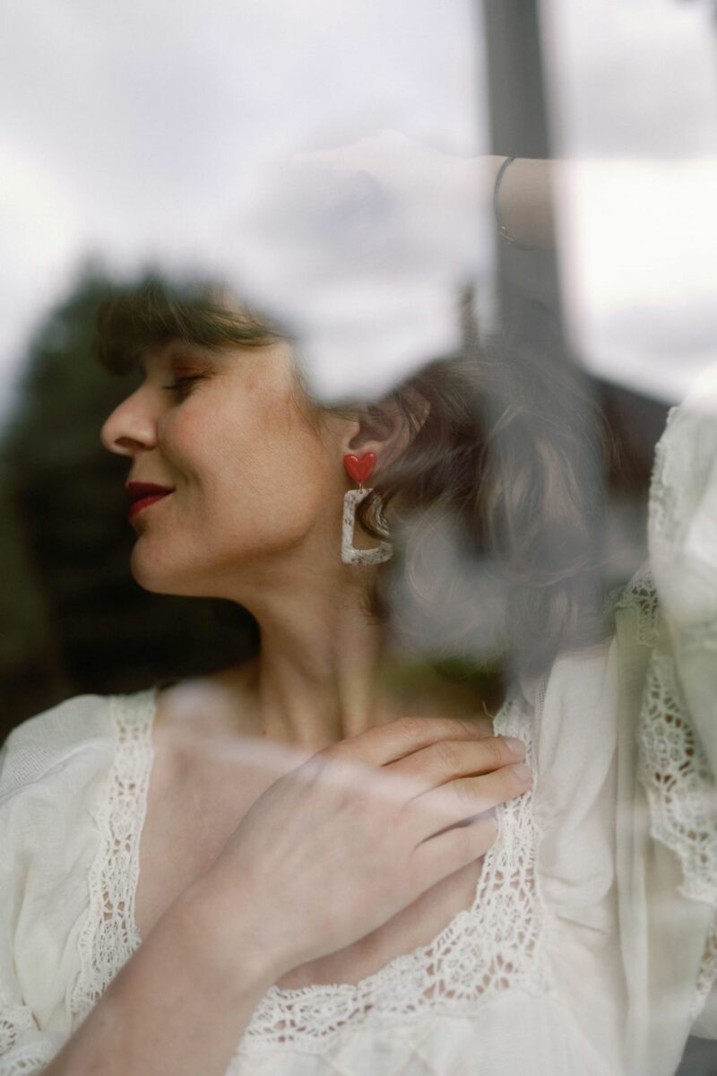 ROSA RED HEART EARRINGS